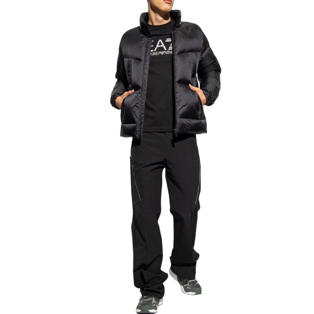 EA7-EMPORIO ARMANI-middle-silver-logo-t-shirt