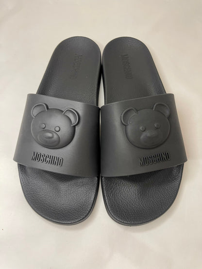 MOSCHINO-black-slippers