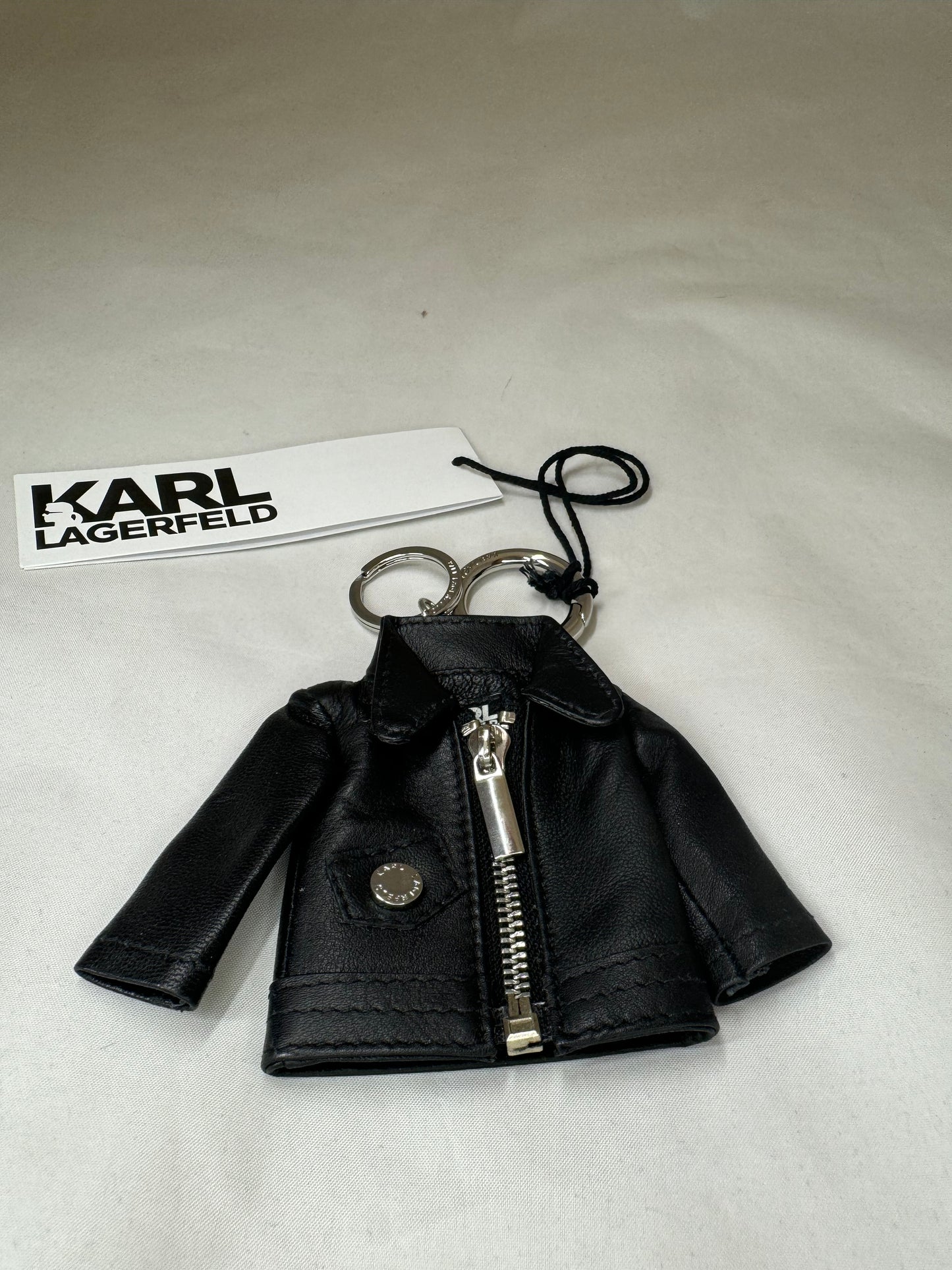 KARL-LAGERFELD-jacket-keychain