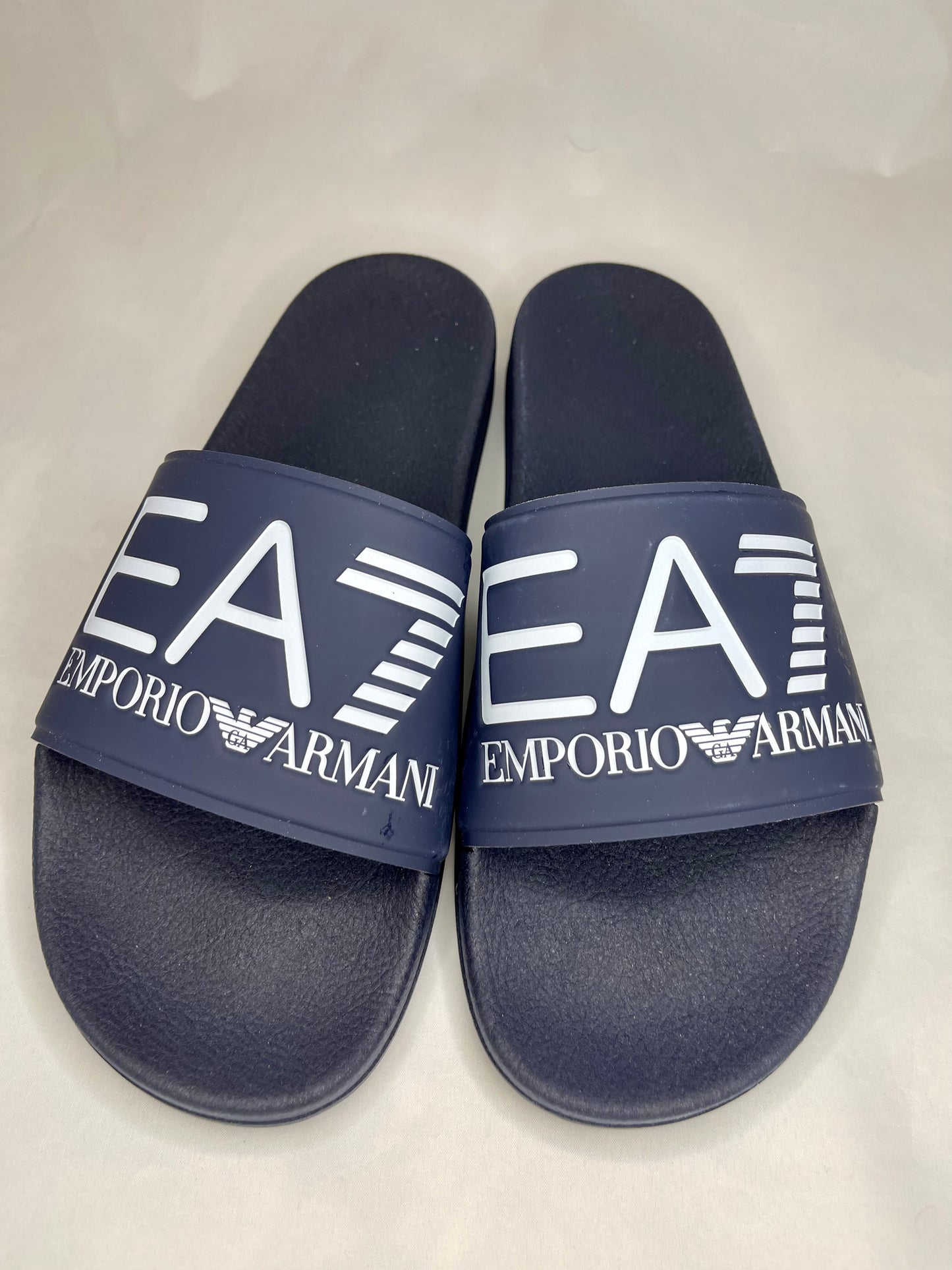 EA7 EMPORIO ARMANI slide